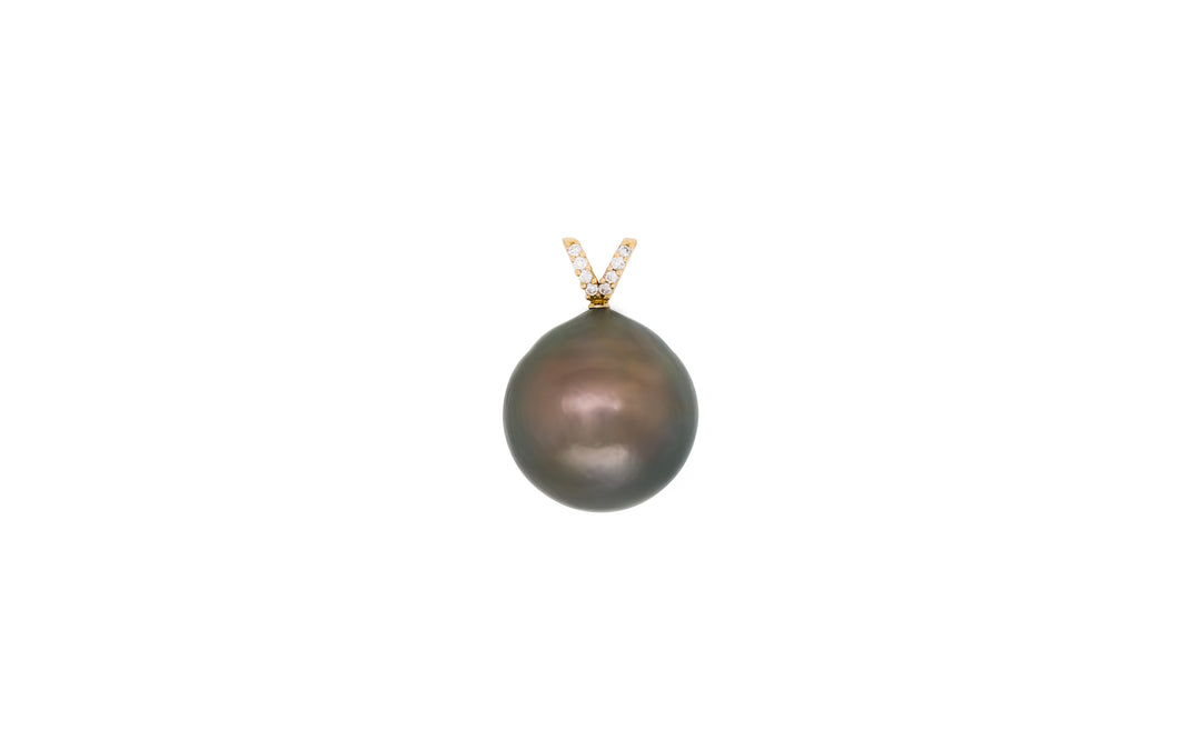 A drop shape Tahitian pearl diamond pendant in 18k yellow gold is displayed on a white background.