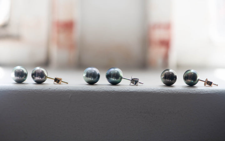 Tahitian Pearl Stud Earrings - 18K Yellow Gold