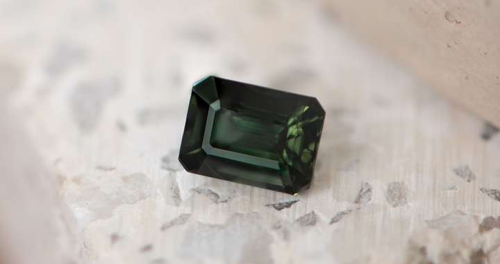 Green Australian Sapphire 1.95ct