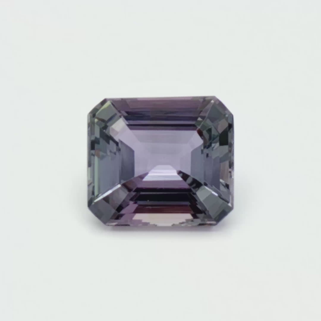 Bi-colour purple/blue and green Tanzanite 3.13ct