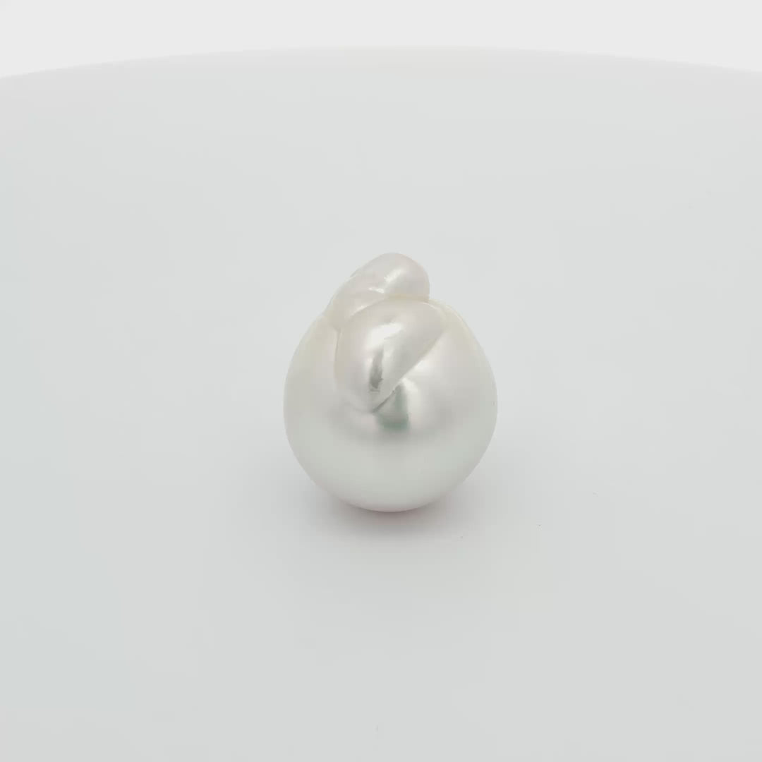White South Sea Pearl 15.1mm