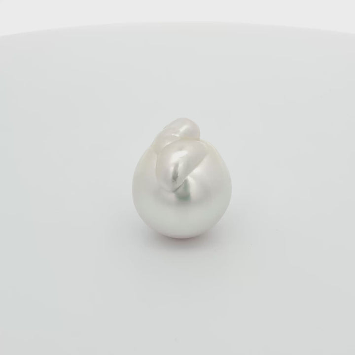 White South Sea Pearl 15.1mm