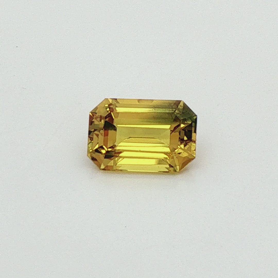Yellow Australian Sapphire 3.61ct