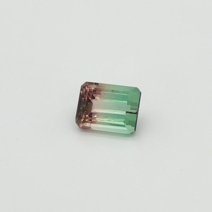 Bi-Colour Tourmaline 5.78ct