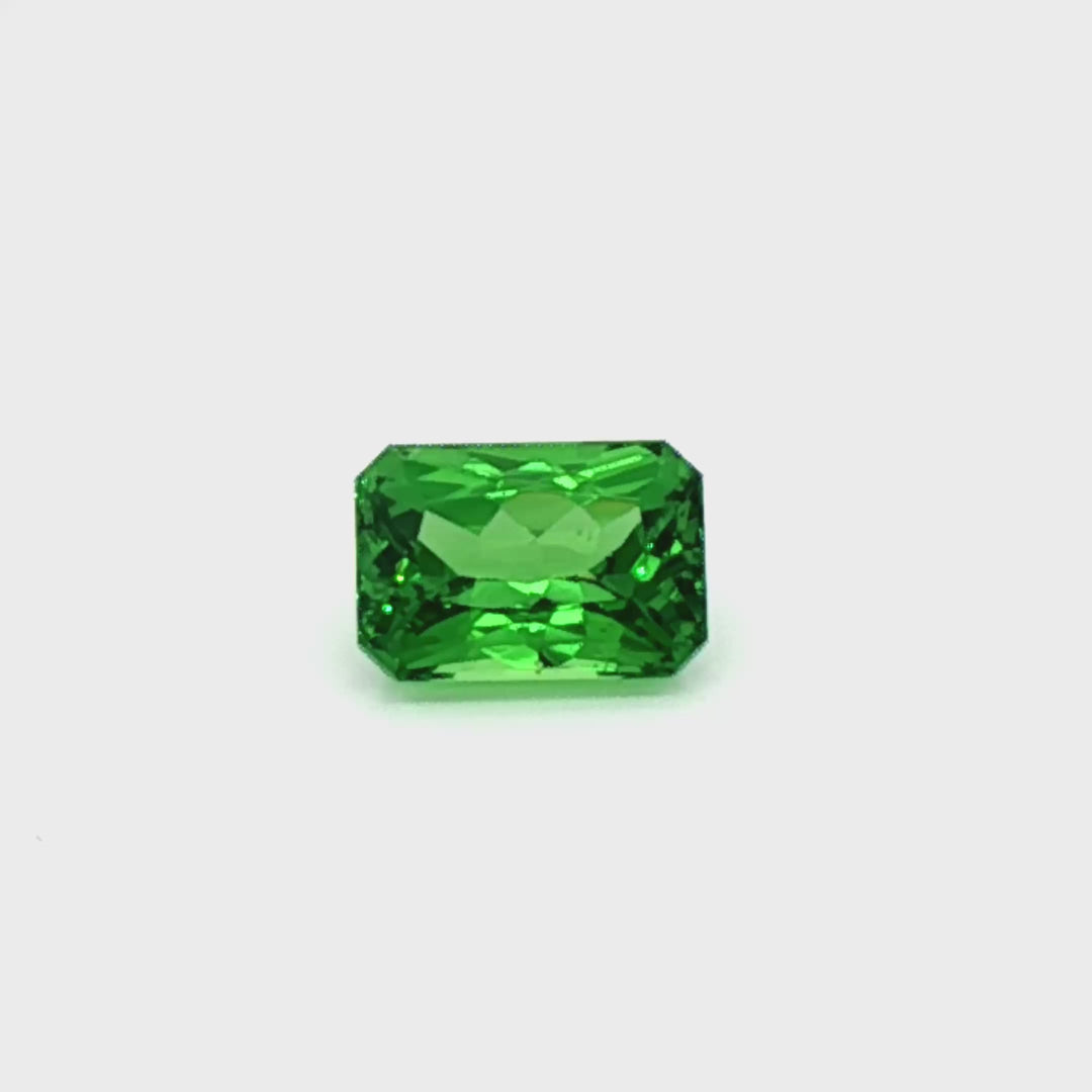 Tsavorite Garnet 0.80ct