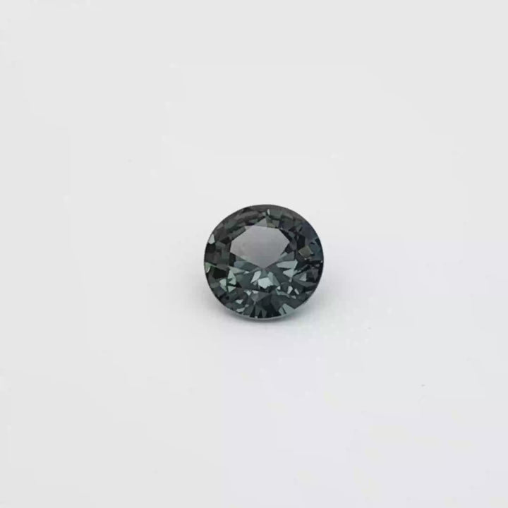 Grey/blue Spinel 0.87ct