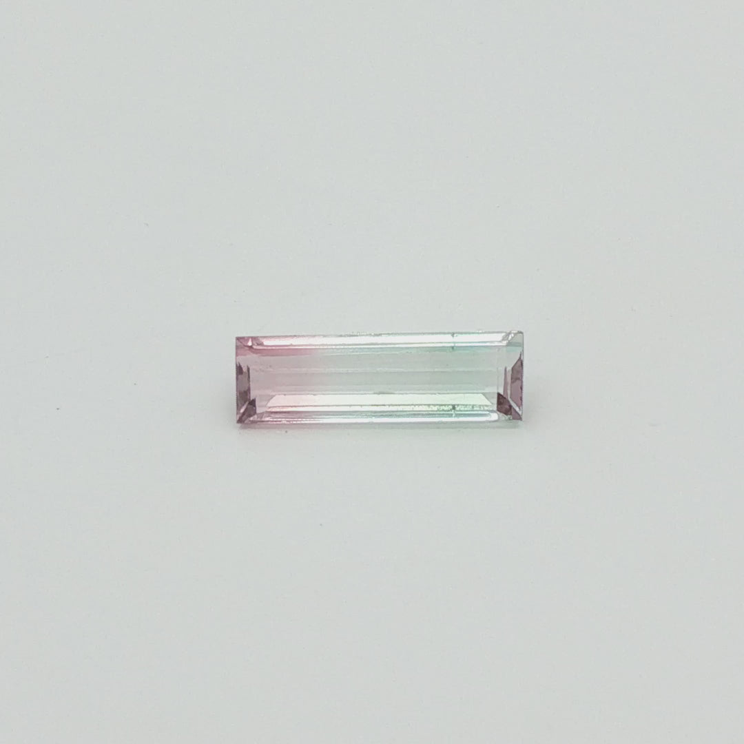 Bi-Colour Tourmaline 2.38ct