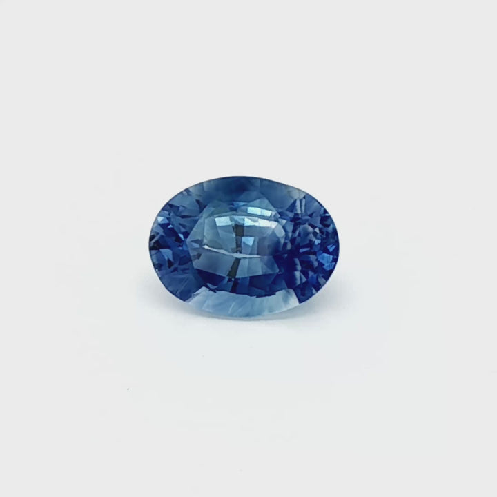 Blue Ceylon Sapphire 3.31ct