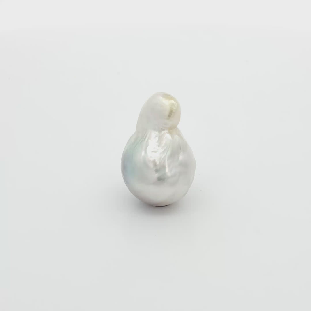 White South Sea Pearl 13.5mm