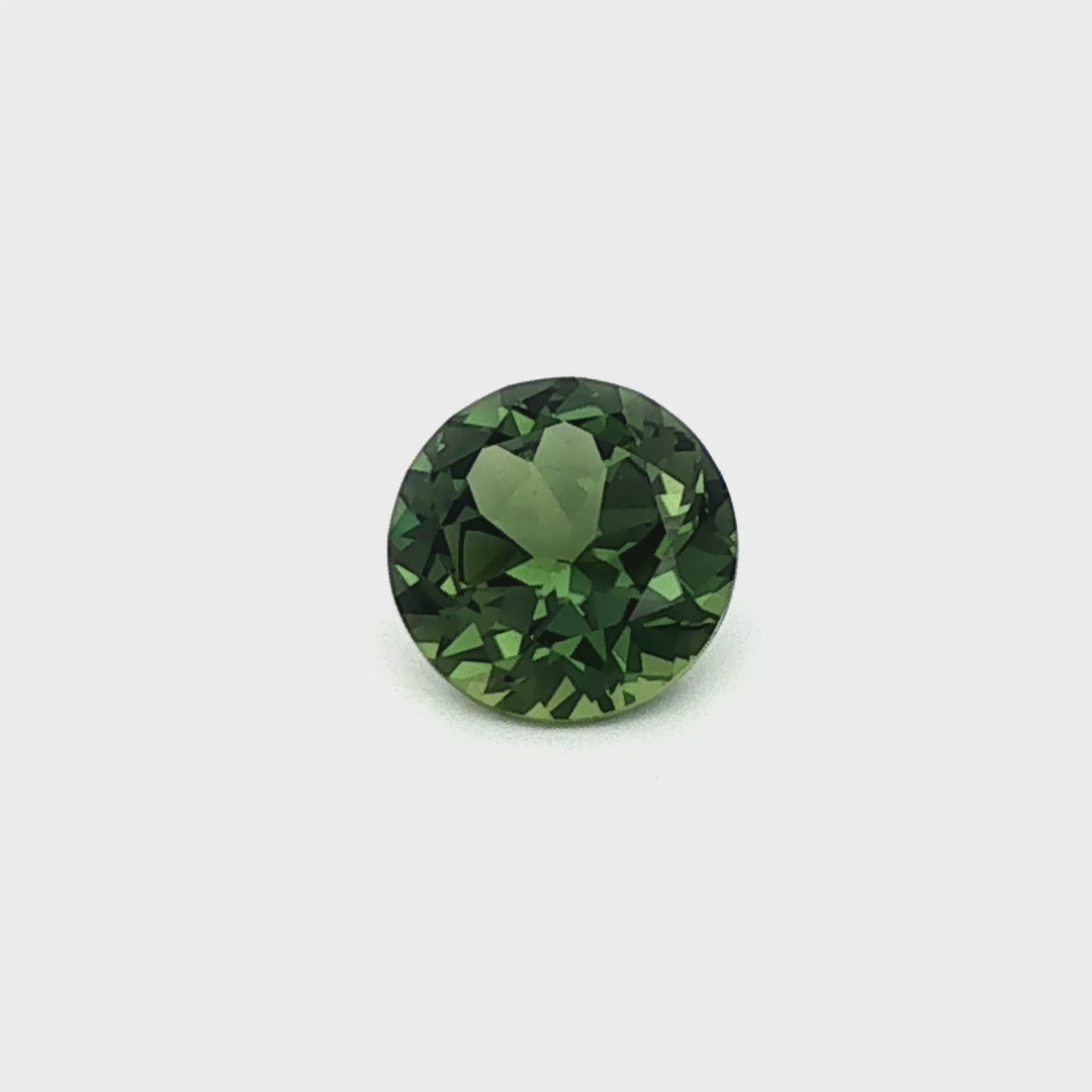 Green Australian Sapphire 4.01ct