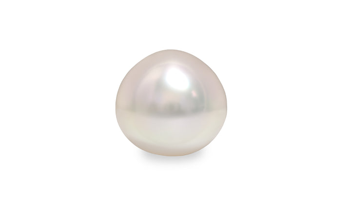 A high button shape pink white South Sea pearl is displayed on a white background.